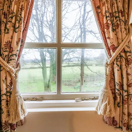 Longlands Milkmaid's Parlour Tatil Evi *