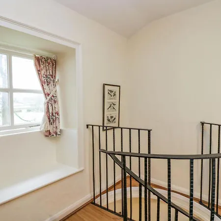 Longlands Milkmaid's Parlour * Cartmel